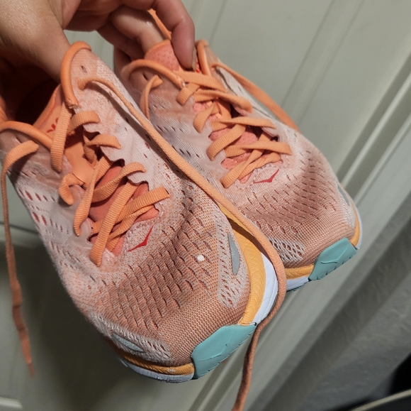 Hoka one one - Picture 2 of 13